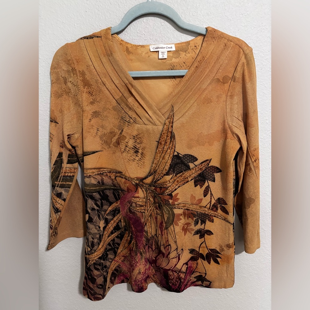Cold water Creek womens polyester v-neck top